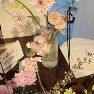 お花とてもイメージ通りで綺麗に飾っていただきました。