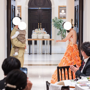 デザートブッフェの際ドアオープンの演出ができました。|745018さんの山手迎賓館（神戸）/テイクアンドギヴ・ニーズウェディングの写真(2451645)