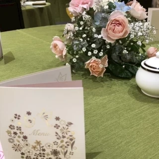 ゲストテーブルの装花