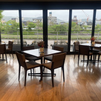 鴨川を近くから見れる
