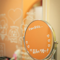 トイレの鏡にメッセージ