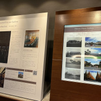 1階ロビー、明治記念館の歴史