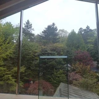 チャペルから見える庭園