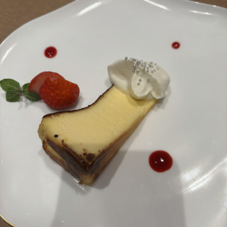 バスクチーズケーキ