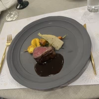 お肉料理