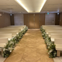 新郎新婦から見た参列者の席です