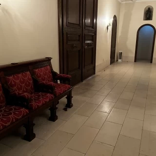 入場前の控室