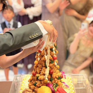 ケーキ入刀の代わりに唐揚げタワーにしました。こんな叶います。