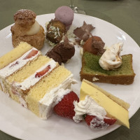 デザートブュッフェ