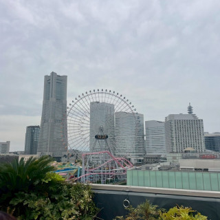 ルーフトップからの景色
挙式後ゲストの皆と記念撮影をします