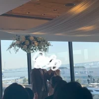 吊り下げ装花はオプションです