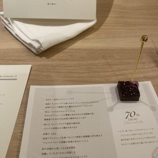 試食で食べたチョコです。