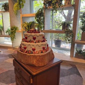 ウェディングケーキです。|745356さんのHilltop Resort YAMANOUE (ヒルトップリゾート ヤマノウエ)の写真(2421233)