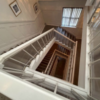 有形文化財になってる階段です。