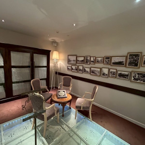 控室にもできる元金庫室だそうです。|745367さんのラ・バンク・ド・ロア(横浜市指定有形文化財）の写真(2621035)