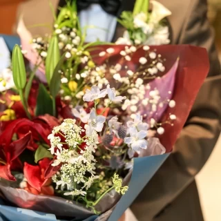サプライズの花束