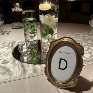 地下の会場なのでキャンドルを多めにしました。