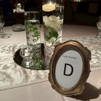 地下の会場なのでキャンドルを多めにしました。