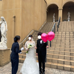 バルーンリリース説明中|745609さんのSt. ヴァレンタイン福山/FIVESTAR WEDDINGの写真(2438678)