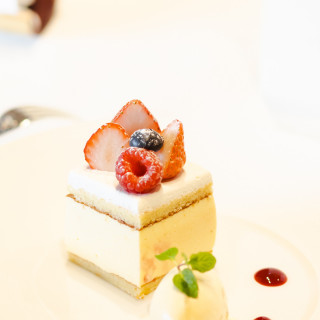 至福のウェディングケーキ