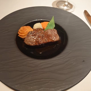 お肉料理