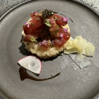 マグロのタルタル