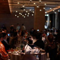 ナイトウェディングならではの幻想的な雰囲気