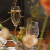 乾杯のシャンパン