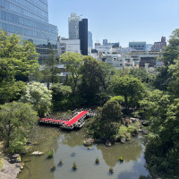 外観が池があり綺麗だった。