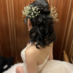 生花ヘアアレンジ(白ドレスver)|746031さんのフェニックス・シーガイア・オーシャン・タワーの写真(2558852)