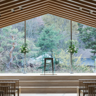 4月でも素敵でした！左右のお花も自分たちで決めれます