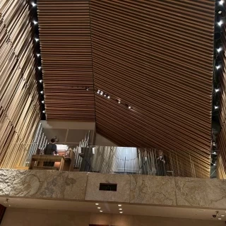 チャペル(上)