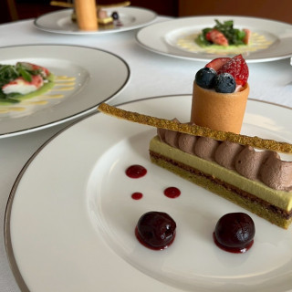 前菜とケーキ