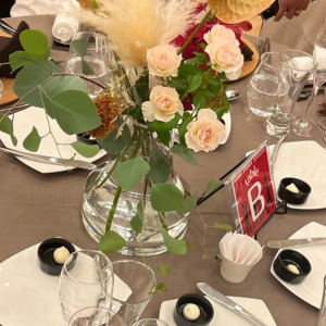テーブルも小物やお花，十分におけそうです。|746190さんのMiel Cloche（ミエルクローチェ）●BRASSグループの写真(2425883)