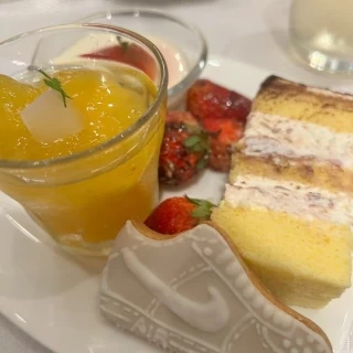 デザートビュッフェ