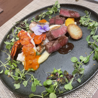 メイン料理。施設に似合った盛り付け