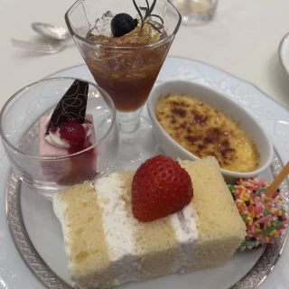 スイーツビュッフェ