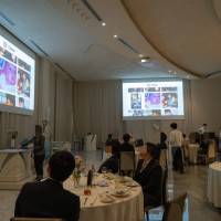 披露宴にてプロフィールムービー上映