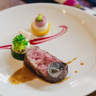 お肉料理