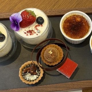 試食で出していただいたコースの、スイーツです