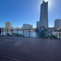 フラワーシャワーのデッキ