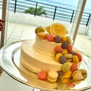 楽しみにしていたウエディングケーキとバルコニー