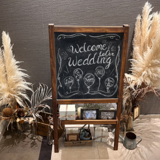 階段を上がった先の飾りです
そのまま使わせていただきました