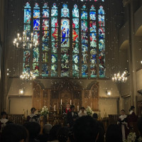 圧倒的な雰囲気のステンドグラス
