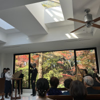 12/6挙式で紅葉がみえました！