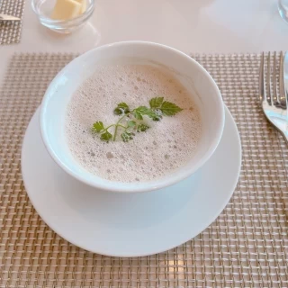 マッシュルームの風味が濃厚で美味しかったです