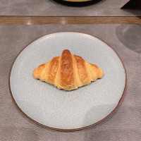 少し甘めのクロワッサンです