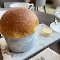 名物のミルクパン