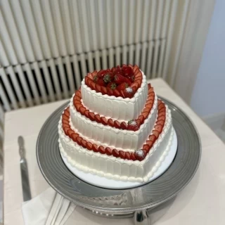 ウエディングケーキ