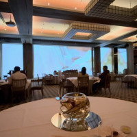 大きなスクリーンあり